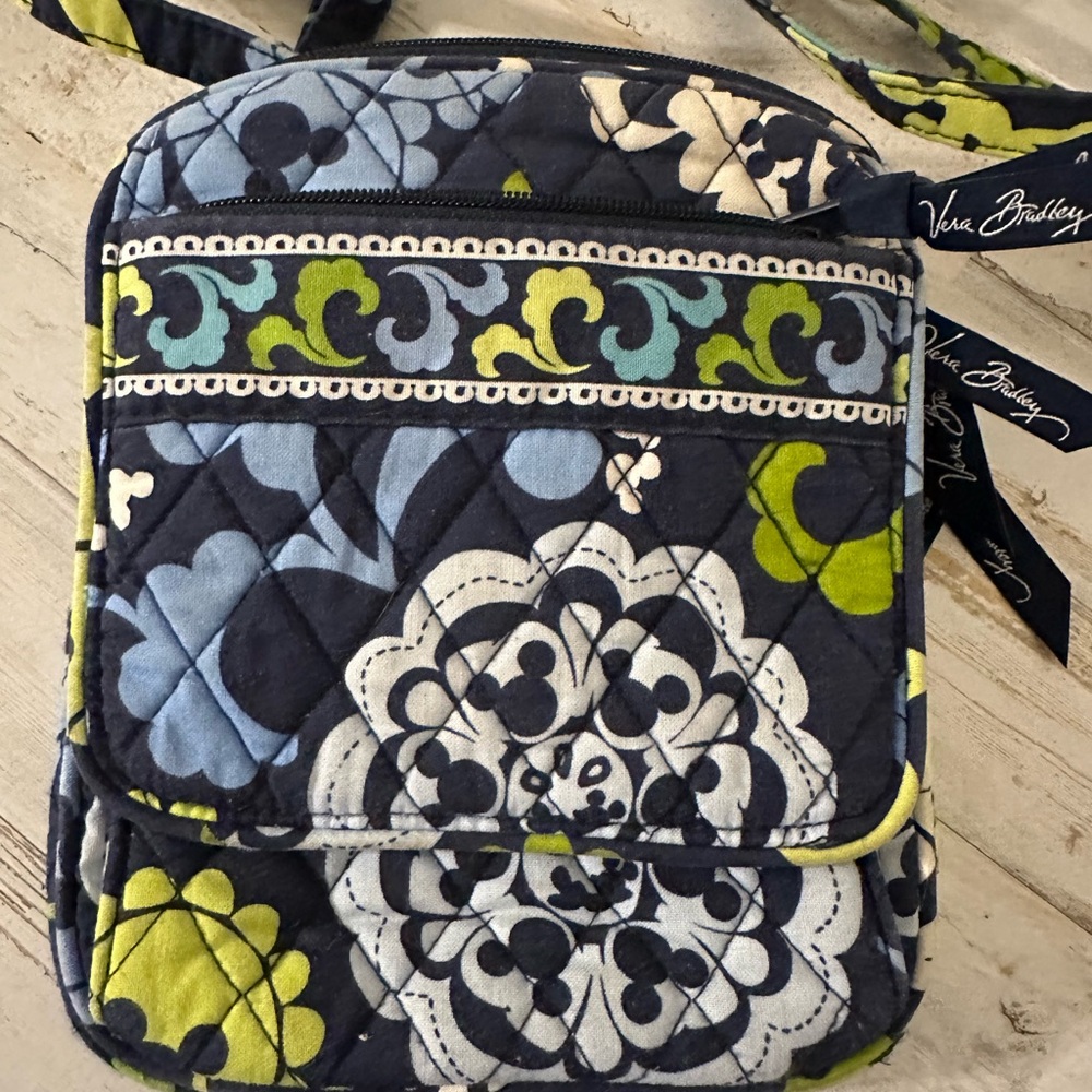 Ver Bradley cross body